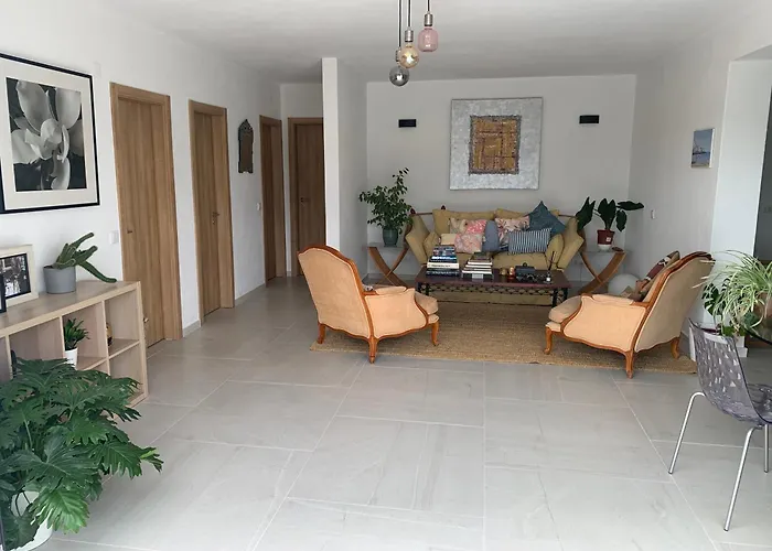A Tranquil Garden Apartment, - Benagil *