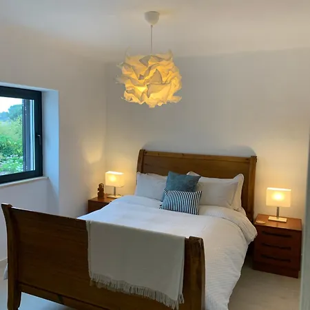 A Tranquil Garden Apartment, Carvoeiro - Benagil Apartment *