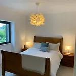 A Tranquil Garden Apartment, - Benagil Apartment *